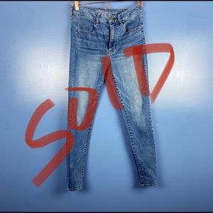 American Eagle| Hi Rise Jeggings Women’s size 6